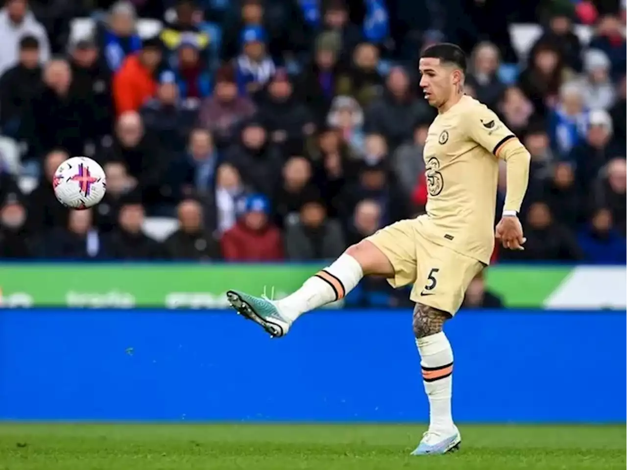 El video de la asistencia de Enzo Fernández en el triunfo de Chelsea por la Premier League