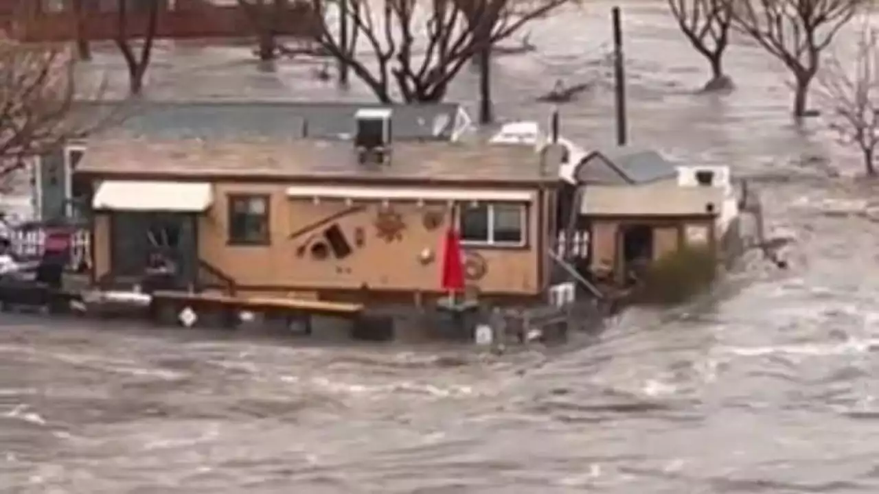 Por fuertes lluvias, declaran estado de emergencia en California