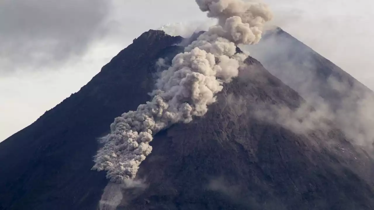 Gunung Merapi Erupsi, Penerbangan Bandara Internasional Yogyakarta Aman