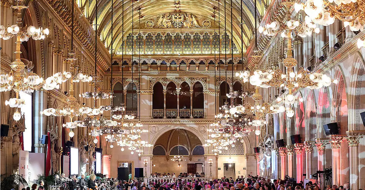 120. Ball der Oberösterreicher im Rathaus 'z’Wean ob der Enns'