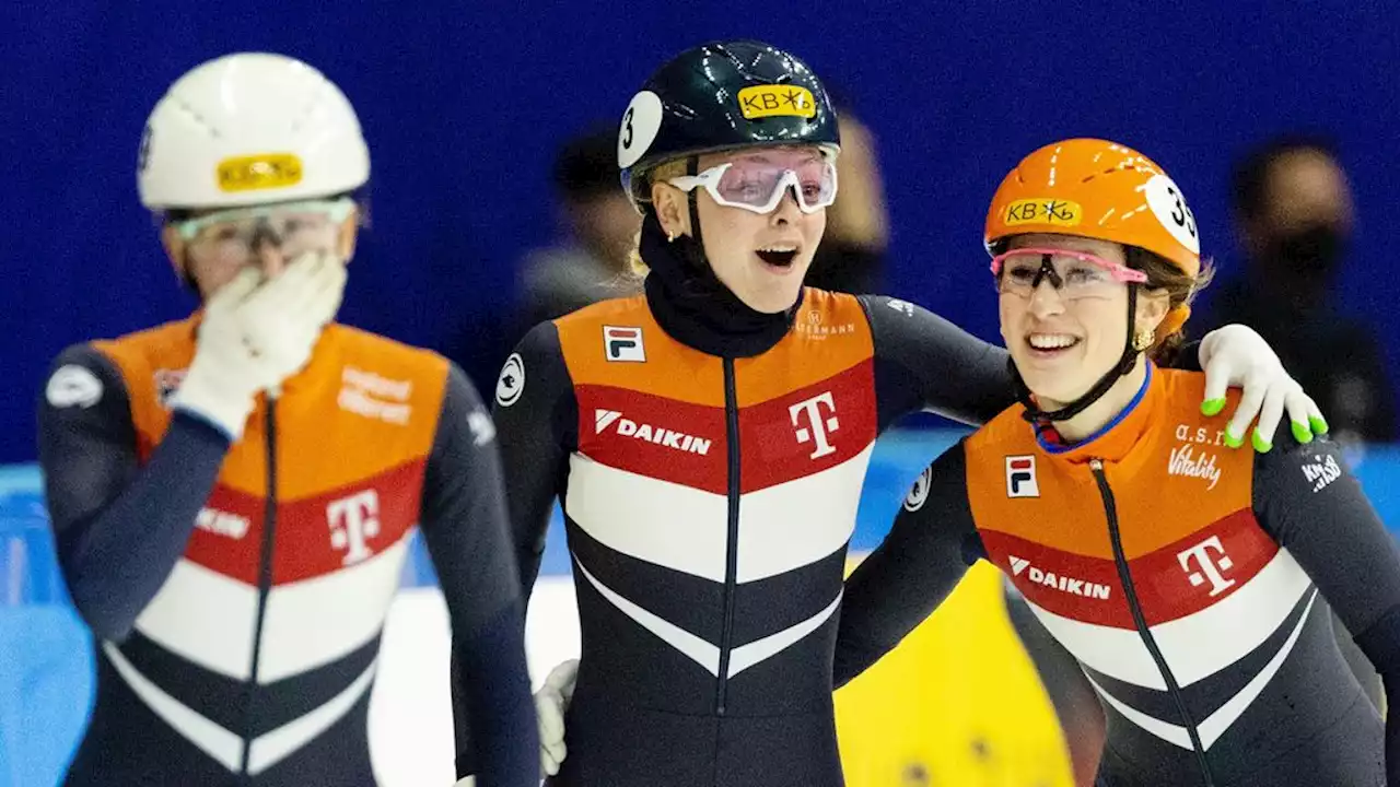 Compleet Nederlands podium op 500 meter bij WK shorttrack: Velzeboer wereldkampioen