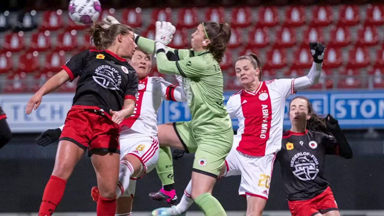 Ajax-vrouwen naderen FC Twente na simpele zege bij Excelsior