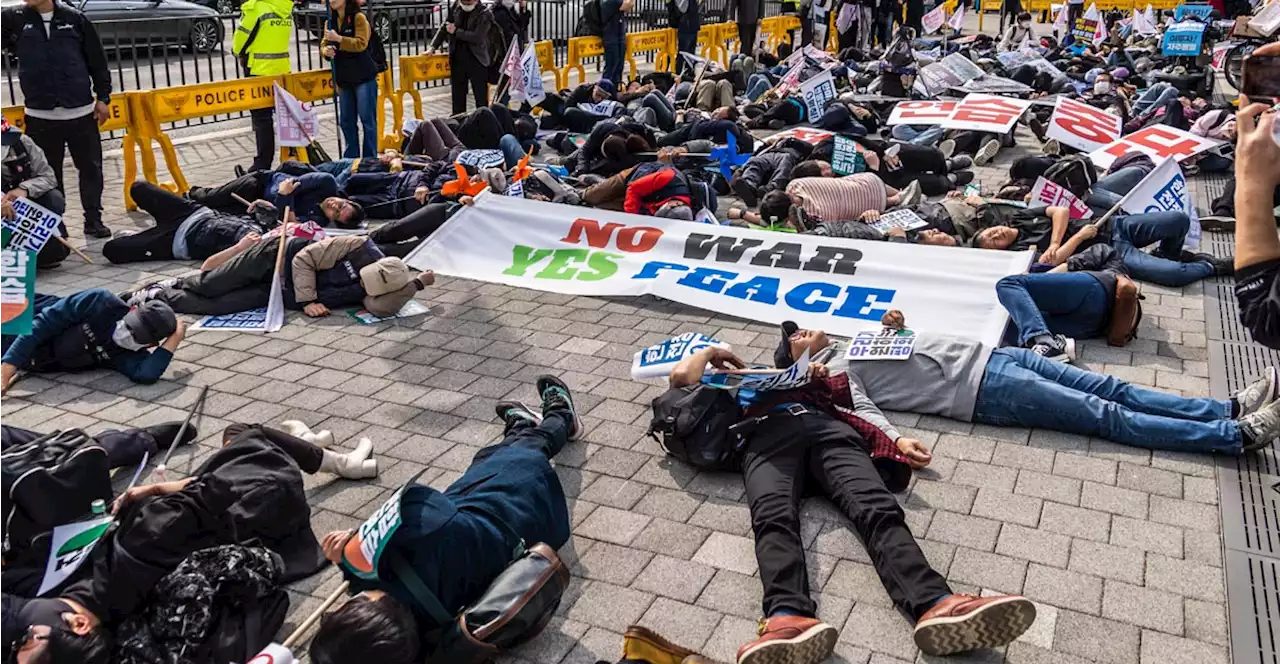 [오마이포토2023] '전쟁 부르는 한미훈련 중단!' 용산 출발한 '평화행진'