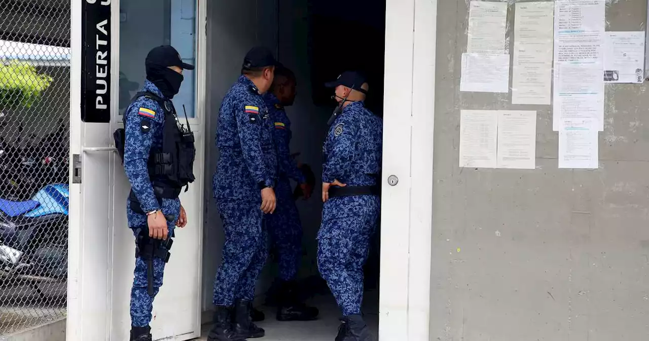 Dos guardias del Inpec habrían recibido dinero para trasladar a cabecilla desde la cárcel a un hotel