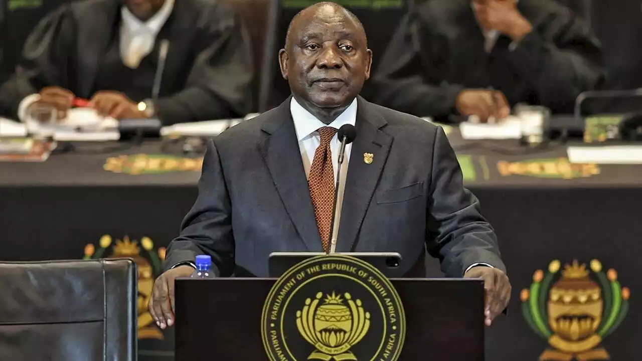 Afrique du Sud: le président Ramaphosa partiellement dédouané dans l’affaire Phala Phala