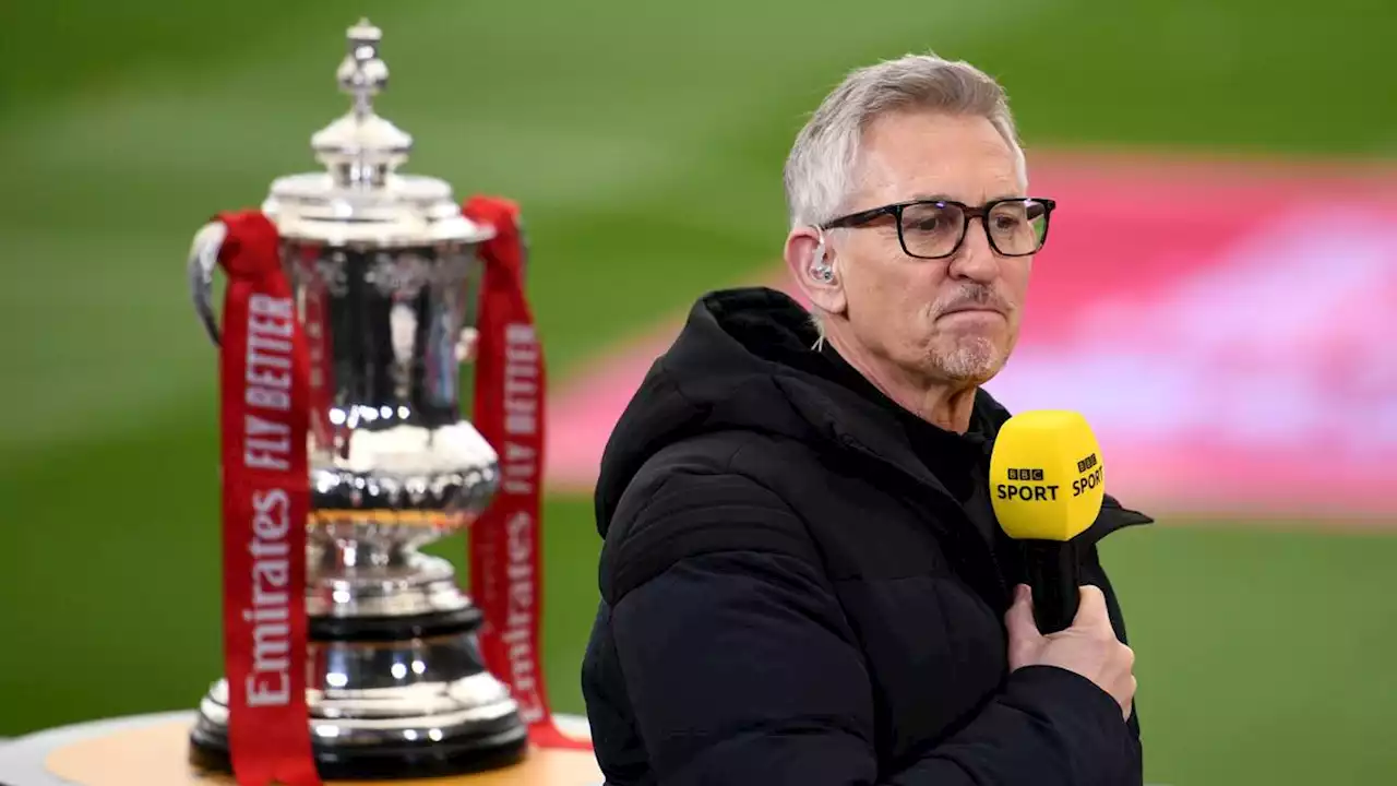 Fotboll: Gary Lineker stängs av från BBC efter tweet