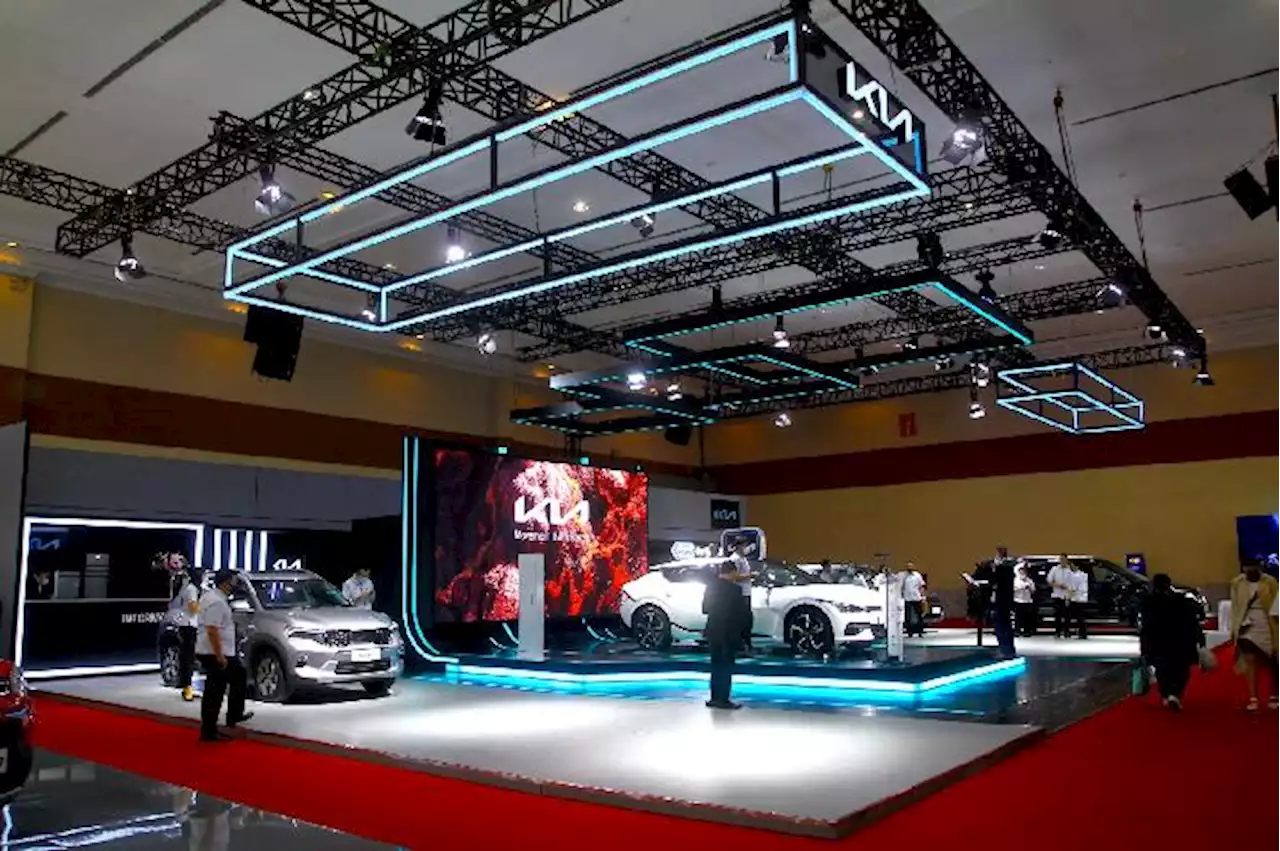 Kia Boyong 5 Mobil Unggulan di Jakarta Auto Week 2023, Termasuk EV6