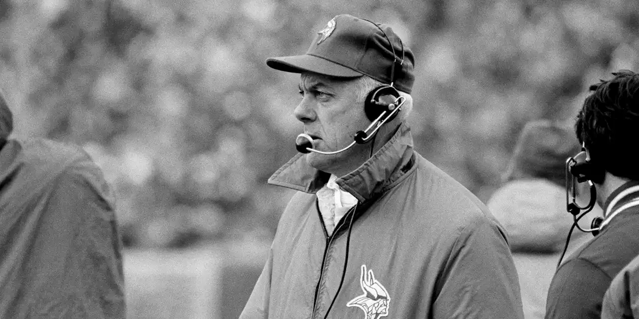 Bud Grant, stoic coach of powerful Vikings teams, dies at 95