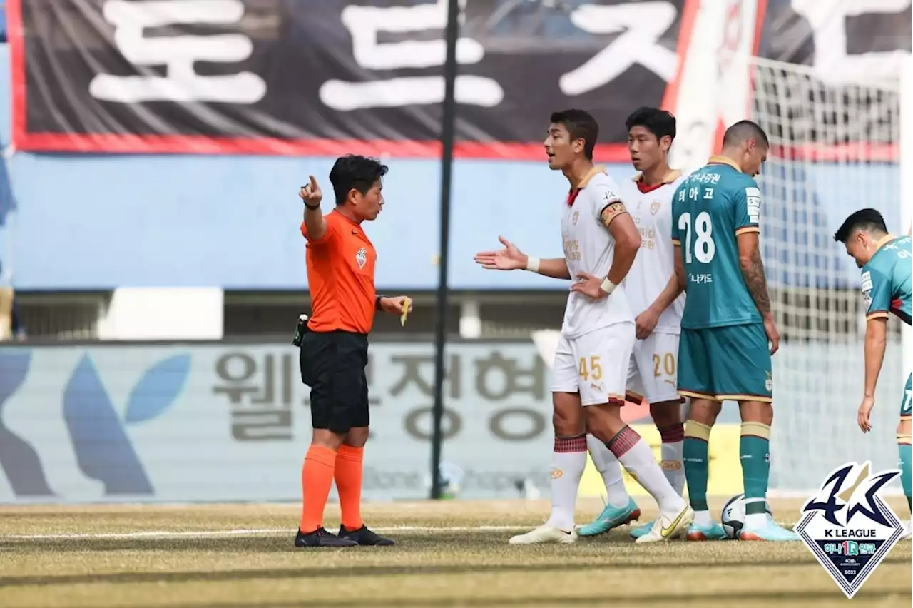 '이광혁·무릴로 골맛' 수원FC, 시즌 첫 '수원 더비'서 승전고 | 연합뉴스