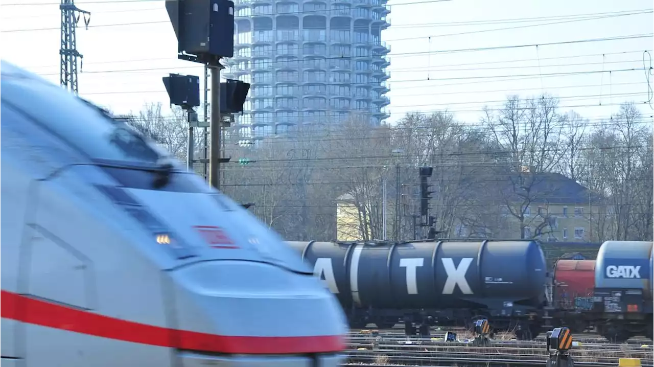 Notarzteinsatz am Gleis: Augsburger Hauptbahnhof gesperrt