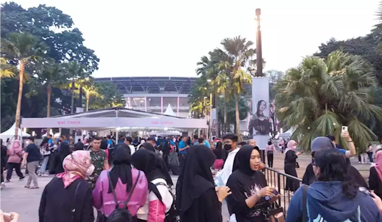 Kemacetan Panjang Terjadi di GBK Usai Konser Blackpink