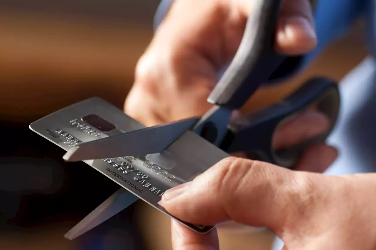 5 Times You Should Cancel a Credit Card, According to Financial Experts