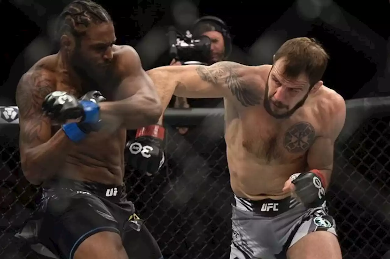 Hasil UFC Vegas 71 - Sempat Sakit, Nikita Krylov Paksa Superman Menyerah - Bolasport.com