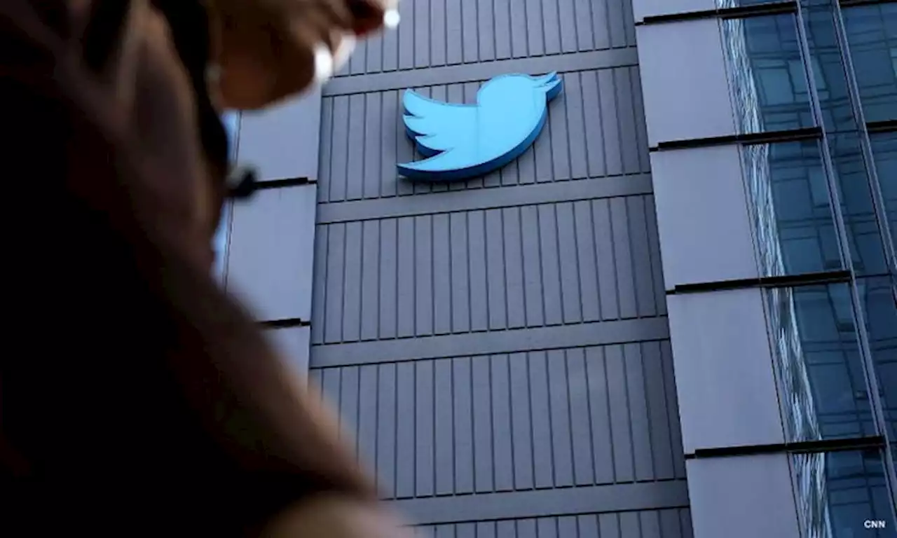 The new normal on Twitter: watching it break