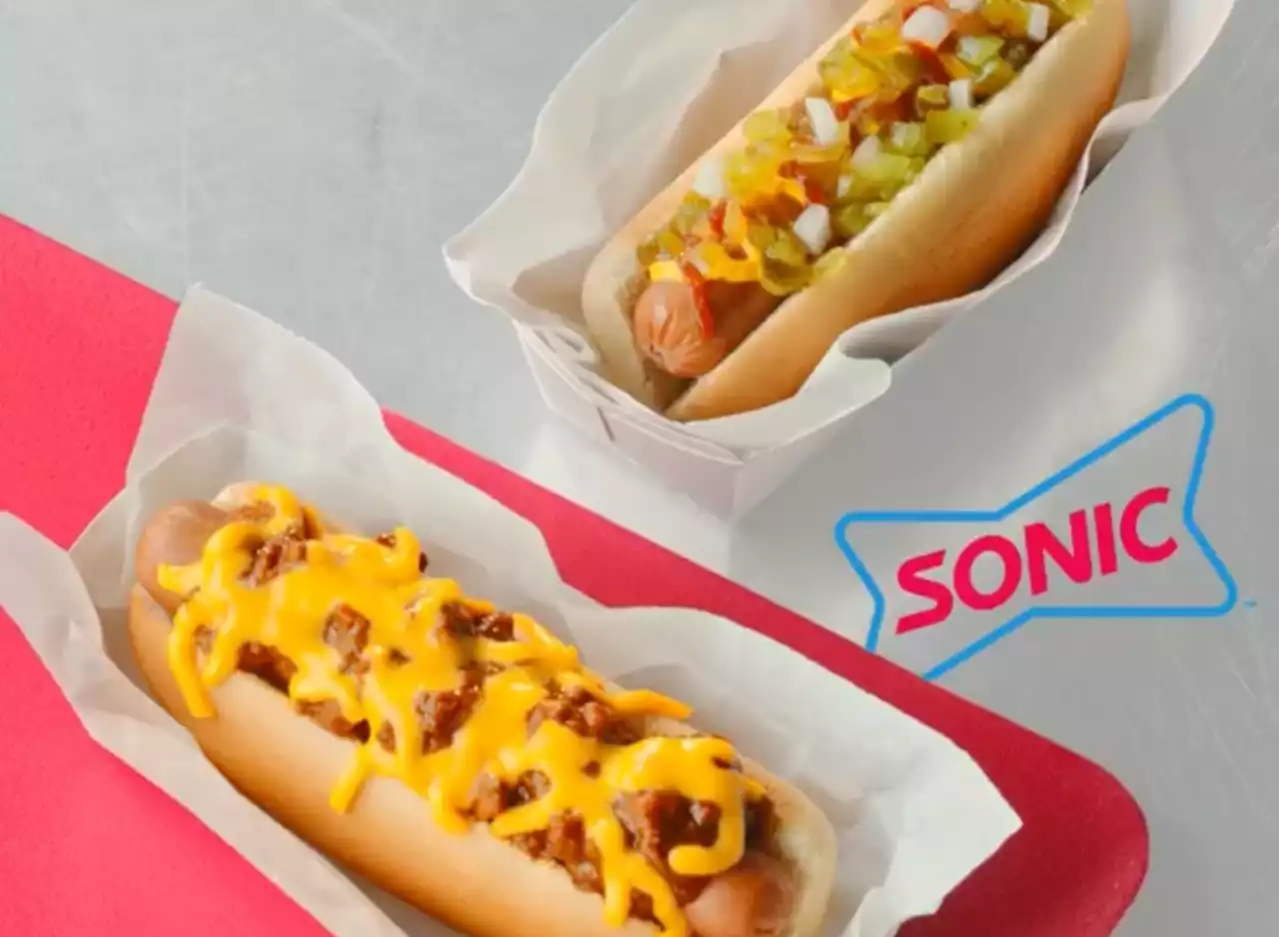 9 Fast-Food Chains That Serve the Best Hot Dogs