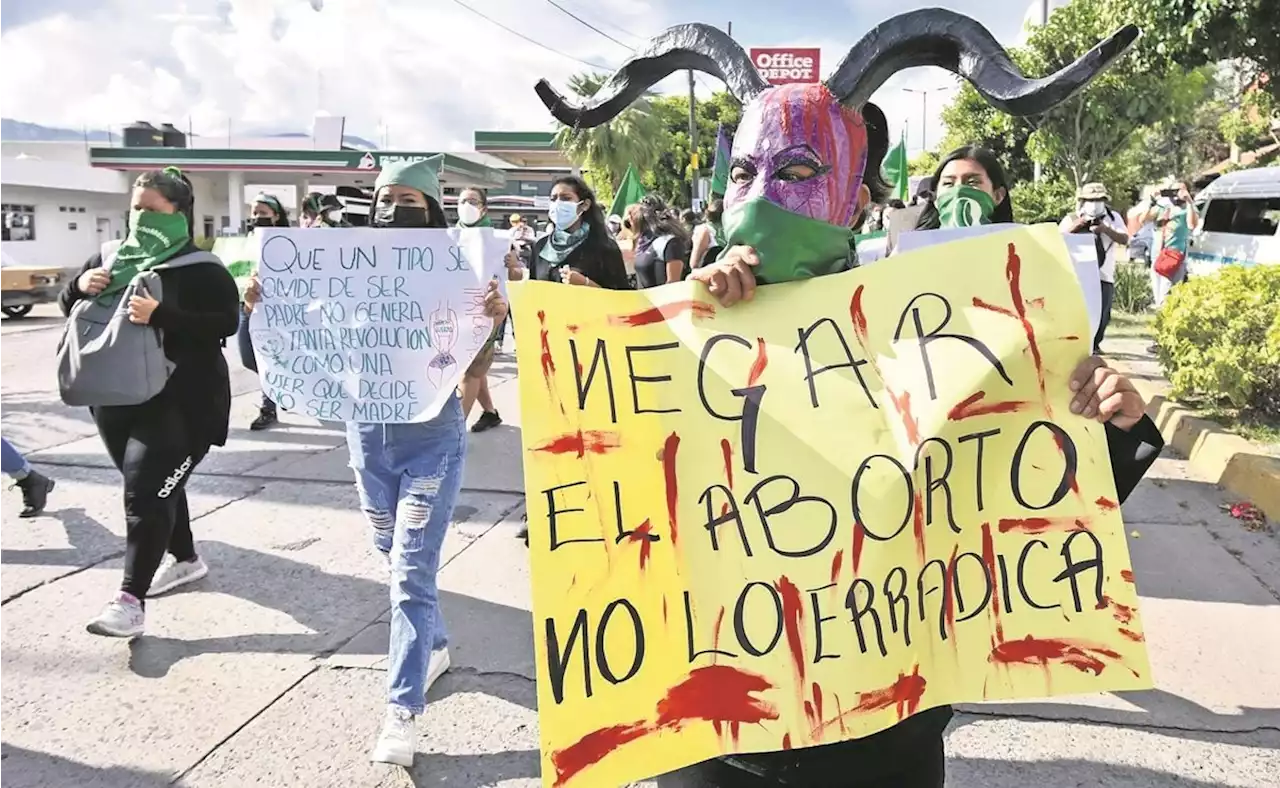 Morena en la Cámara de Diputados busca eliminar el aborto del Código Penal