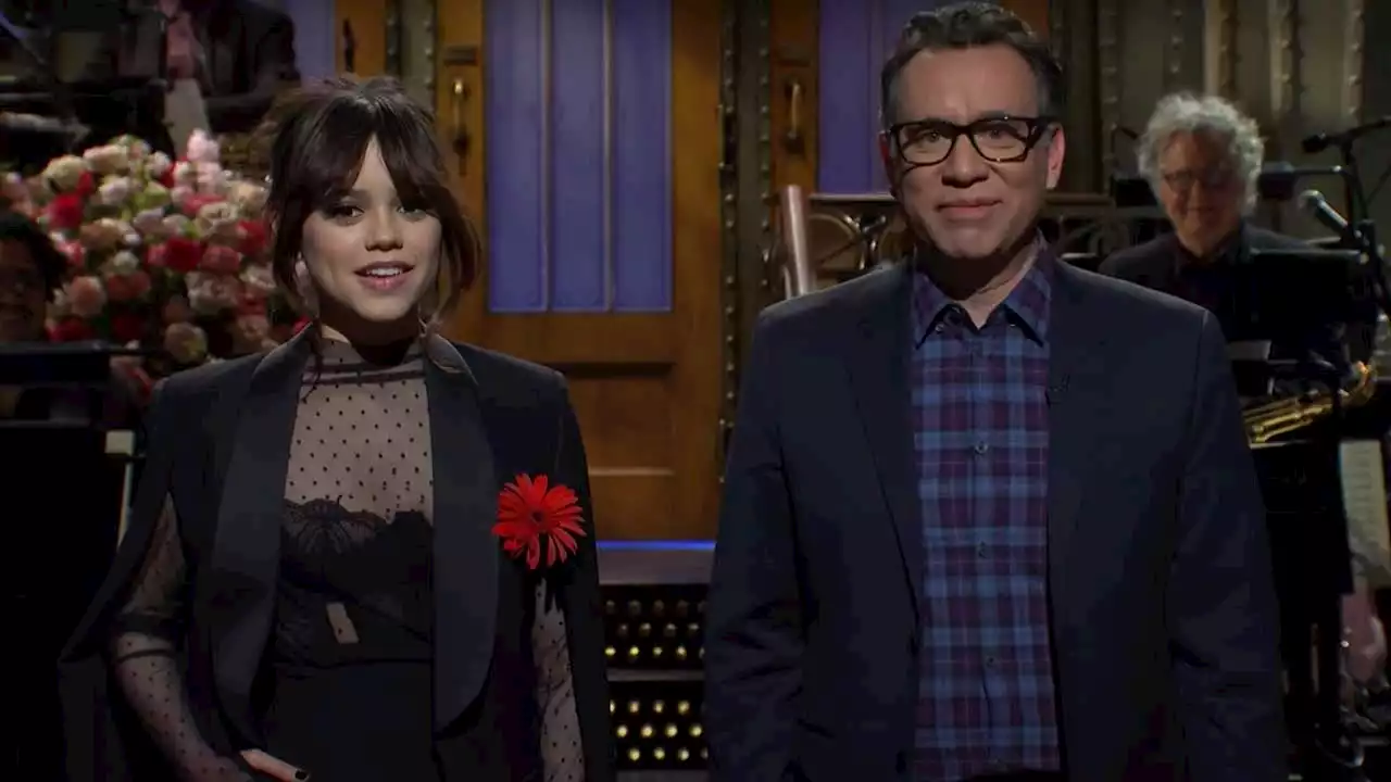 'SNL': Jenna Ortega Gets Help from 'Wednesday' Co-Star Fred Armisen