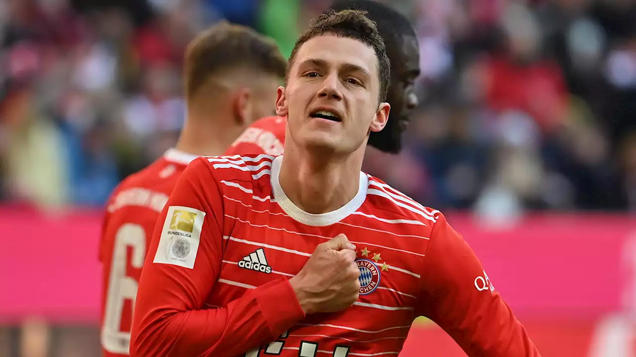 FC Bayern München - Benjamin Pavard krönt Traumwochen gegen Augsburg: Plötzlich Mr. Unverzichtbar