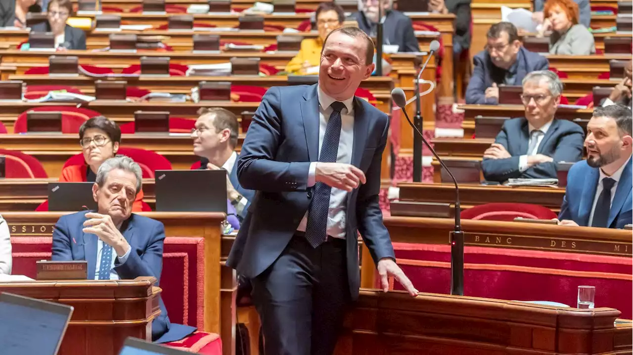 Réforme des retraites : le Sénat adopte largement le projet de loi, le parcours législatif se poursuit