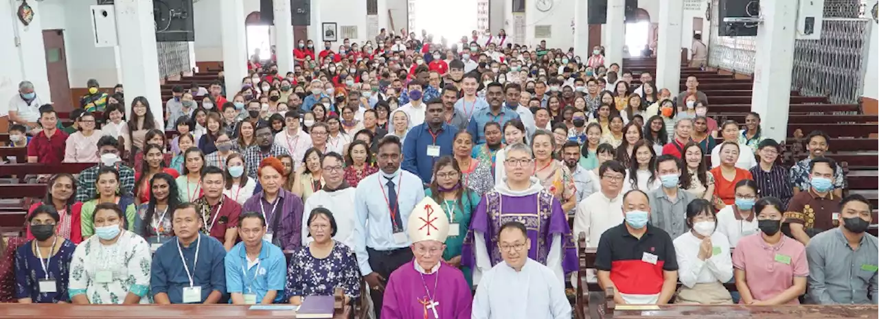 More than 800 to join the Church at Easter