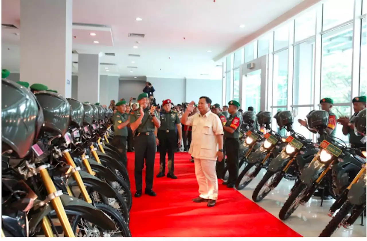 Membekali 2.000 Babinsa di Samarinda, Menhan Prabowo Singgung Sishankamrata