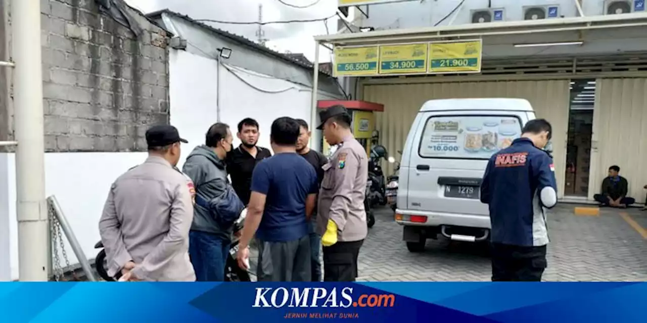 Jebol Atap dan Plafon Indomaret di Blitar, Pencuri Kuras Rp 441,8 Juta dari ATM