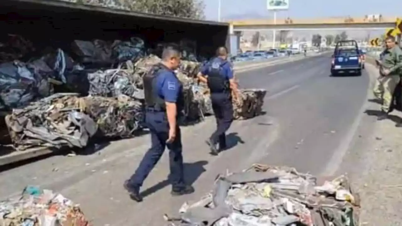 Volcadura en carretera León – Silao provoca tráfico pesado