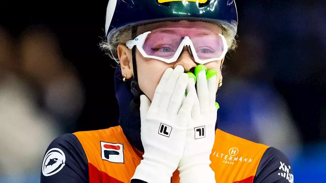 Velzeboer koningin van de WK shorttrack: 'Bakken aan zelfvertrouwen gekregen'