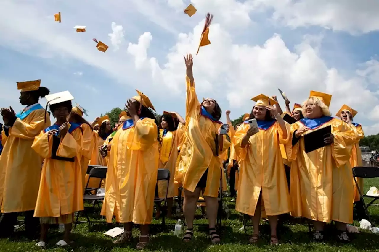 Mayoral candidates need real plans to fix the city’s troubled schools | Editorial