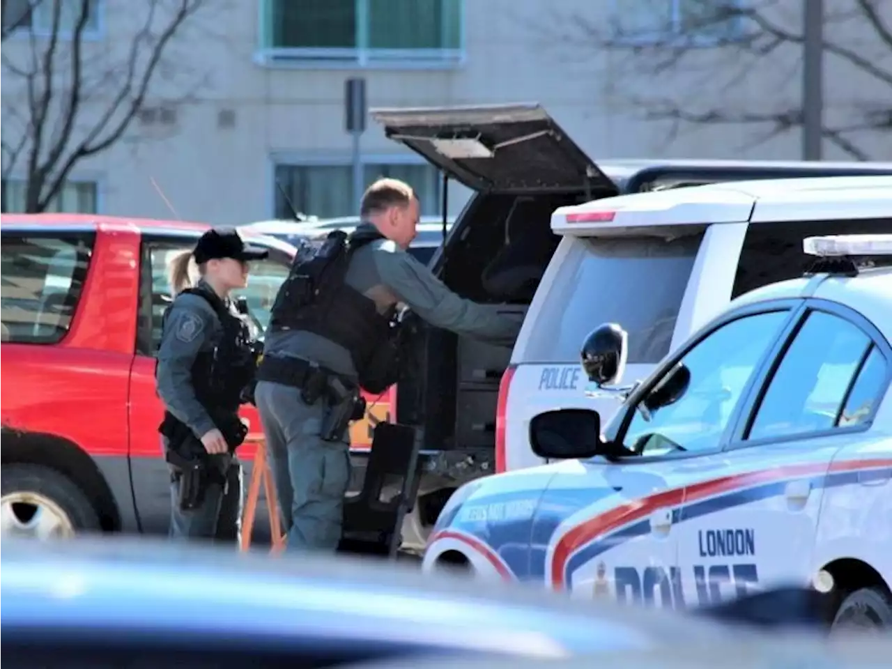 Two London, Ont., officers reportedly shot amid armed standoff