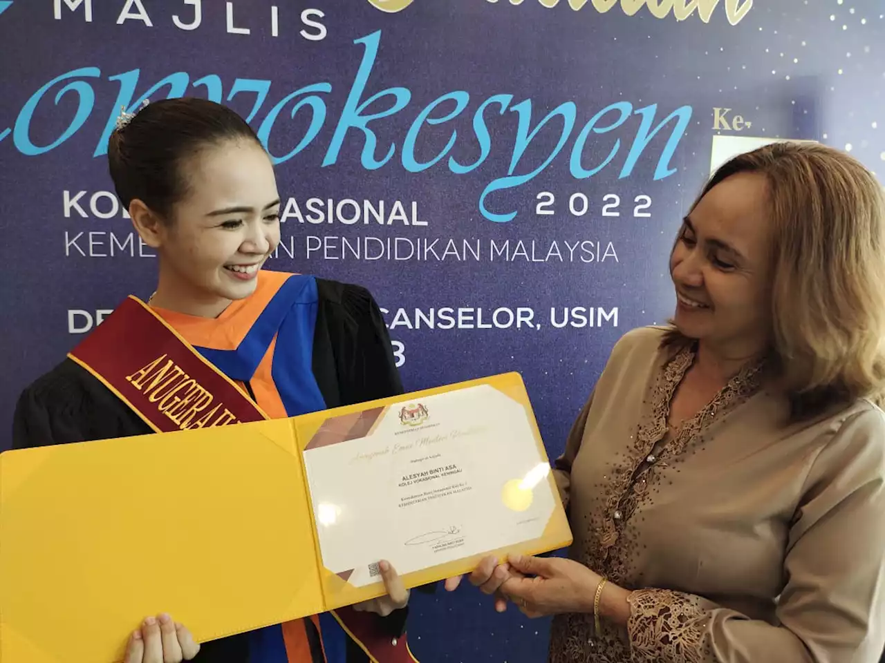 Gadis etnik Murut peroleh Anugerah Emas Menteri Pendidikan