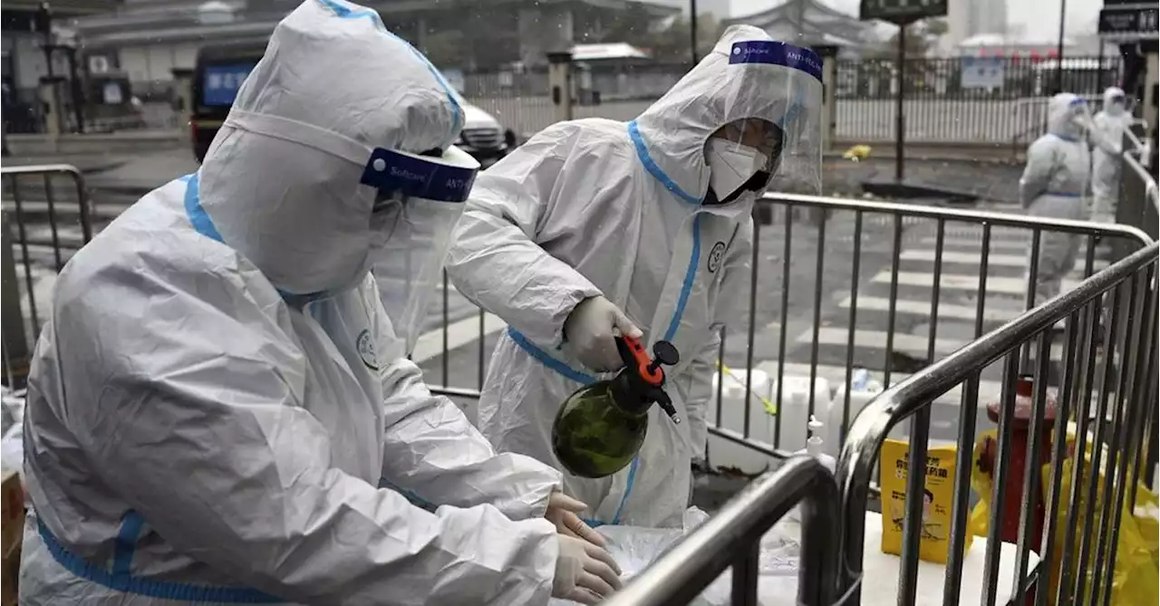 Chinese city faces backlash over flu lockdown plan