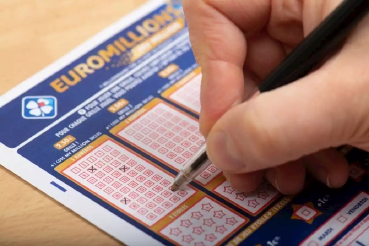 Euromillions : une Britannique cumulant deux emplois empoche près d'un million d'euros