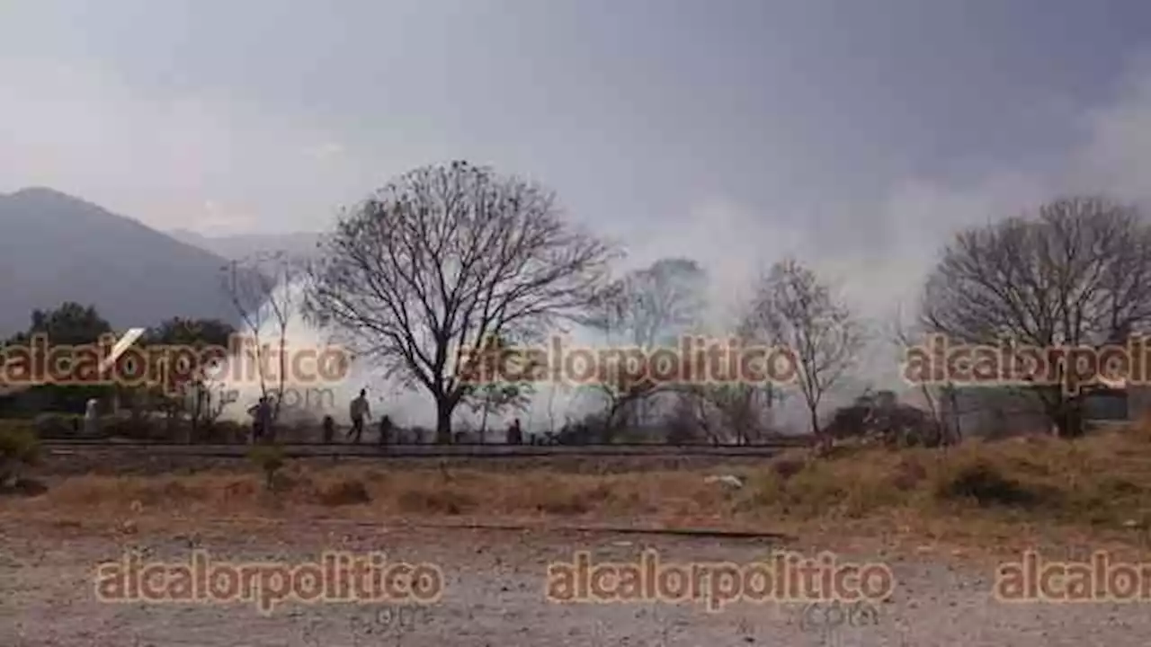 Ardieron pastizales en Río Blanco y Nogales