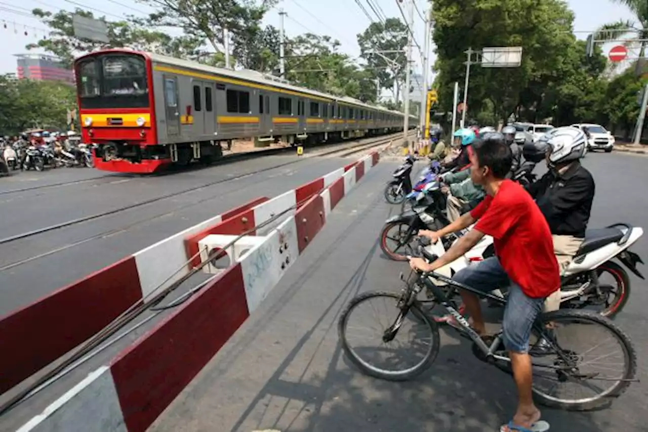 Kemenhub Tutup 696 Perlintasan Sebidang pada 2022