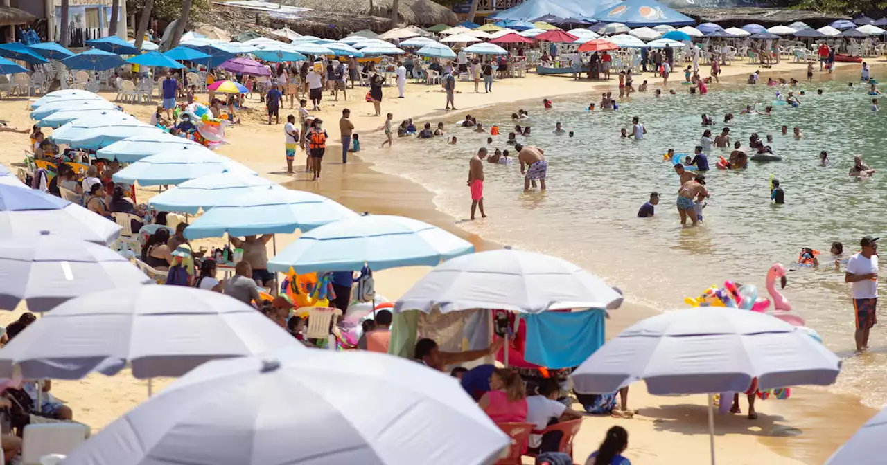 Texas agency, citing violence, urges Americans to avoid Mexico during spring break