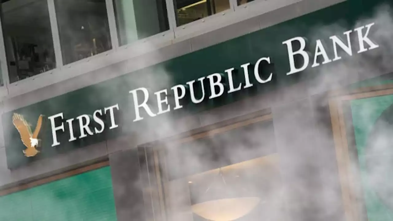 First Republic tells CNBC the bank isn't seeing that many depositors leave, JPMorgan funding working