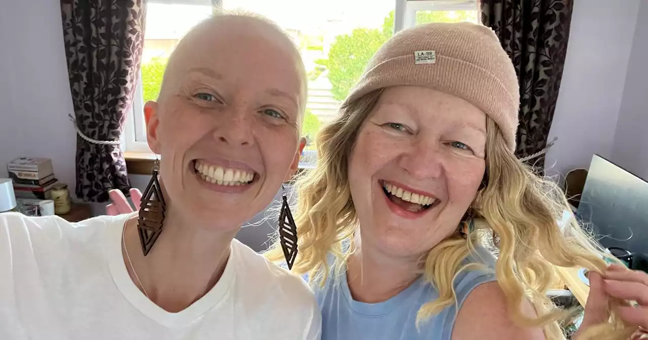 Scots mum and daughter diagnosed with breast cancer within weeks of each other