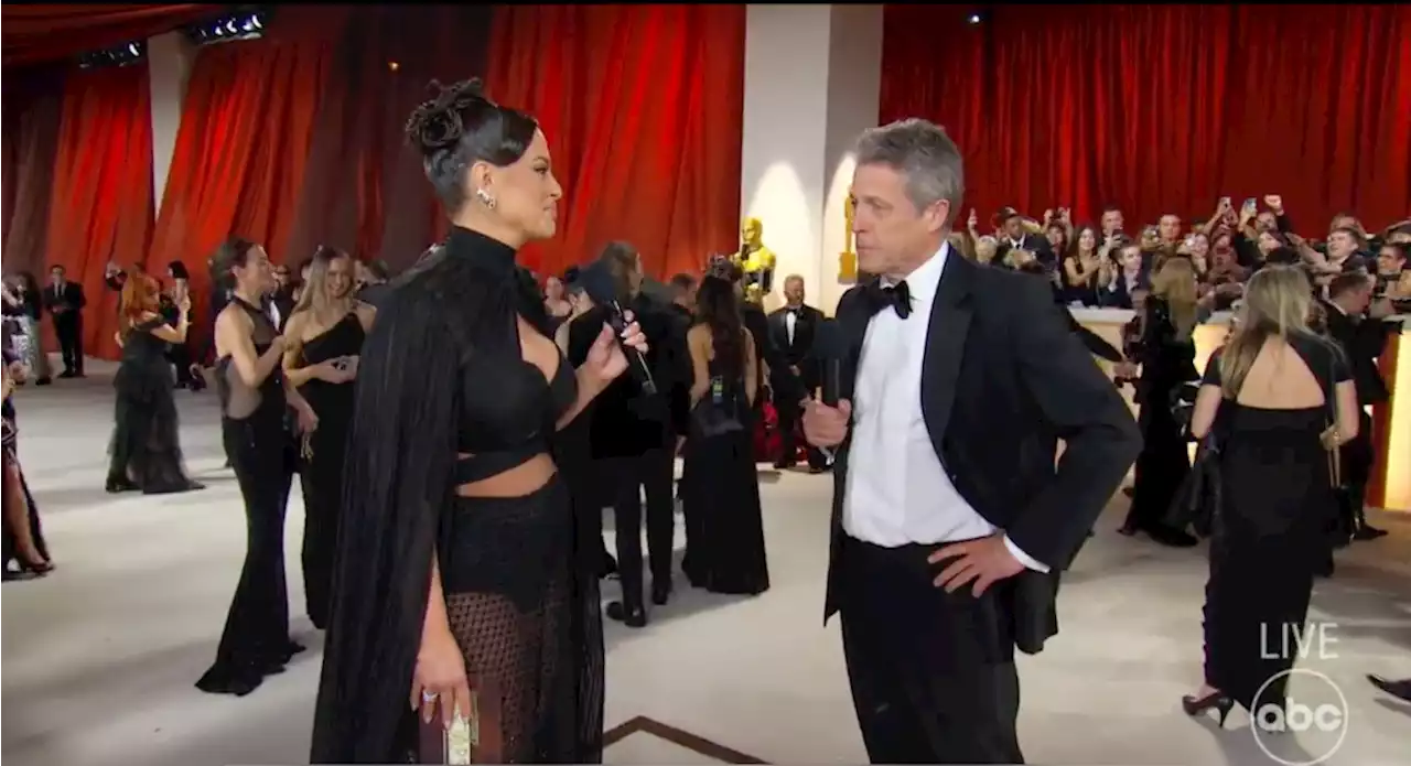 Hugh Grant Shuts Down Oscar Red Carpet With Awkward Interview