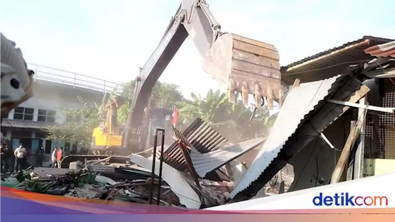 Penertiban Rumah Warga Depan Kampus Unimed Ricuh