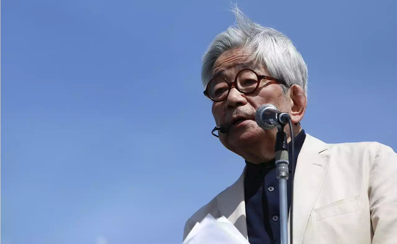 Muere a los 88 años el Nobel de Literatura japonés Kenzaburo Oe