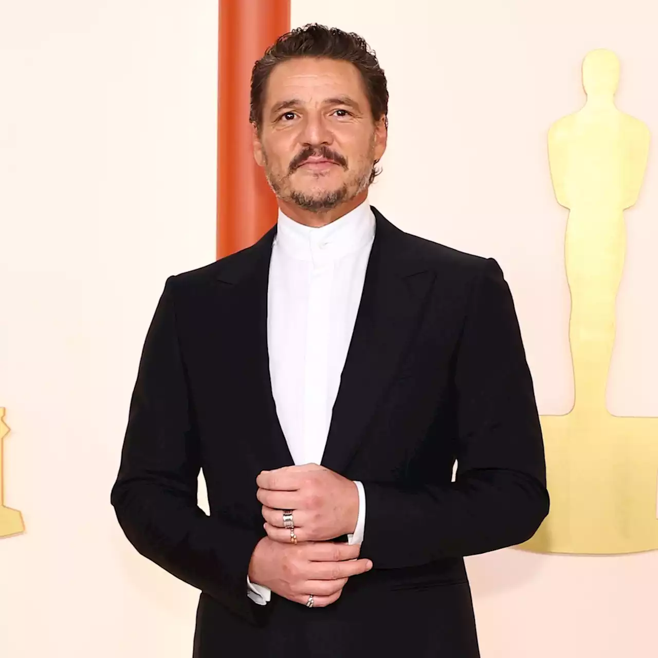 Pedro Pascal Brings That Daddy Energy to the 2023 Oscars - E! Online