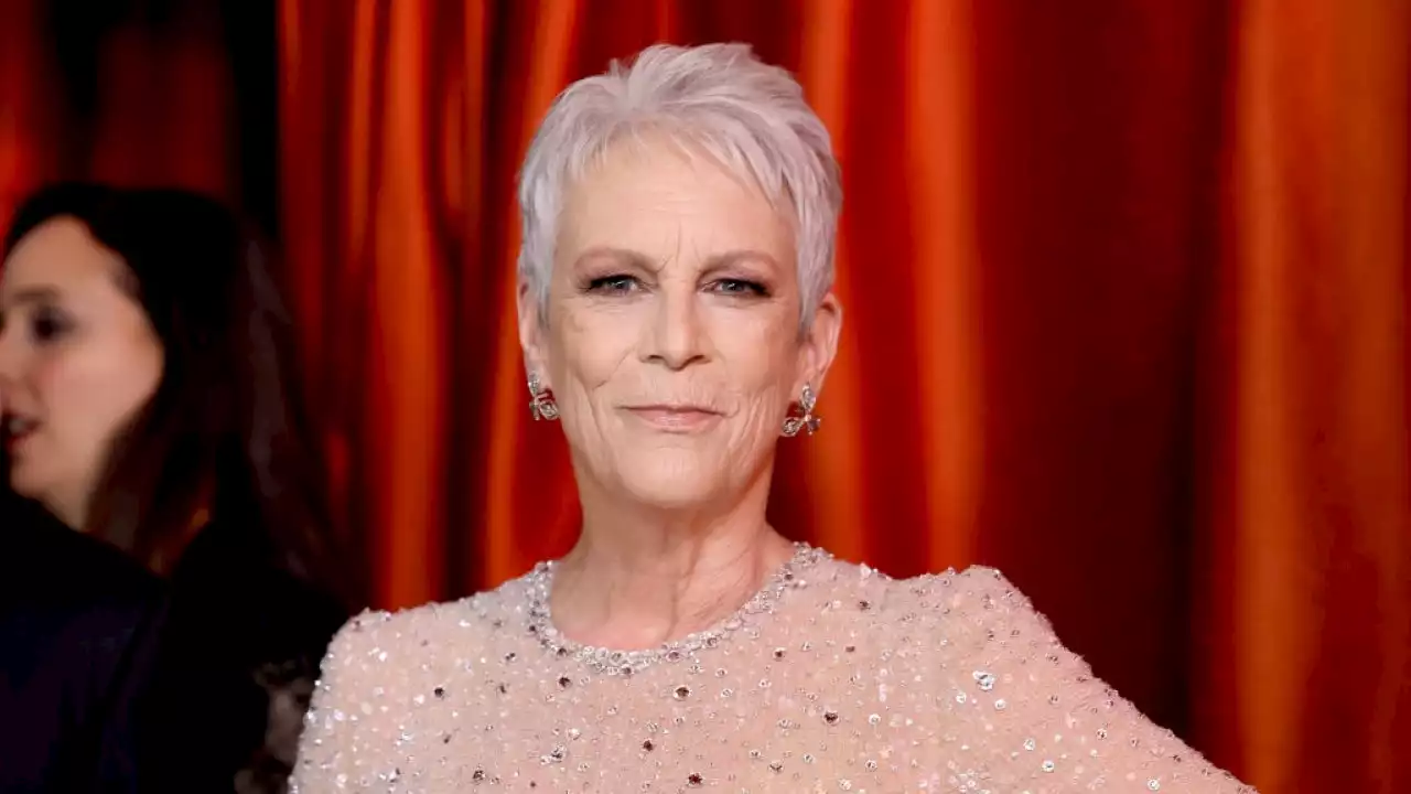 Jamie Lee Curtis on Whether She'll Kiss Michelle Yeoh Again