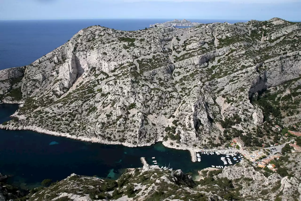 Calanque de Sugiton à Marseille : un randonneur se tue après un chute de 40 mètres