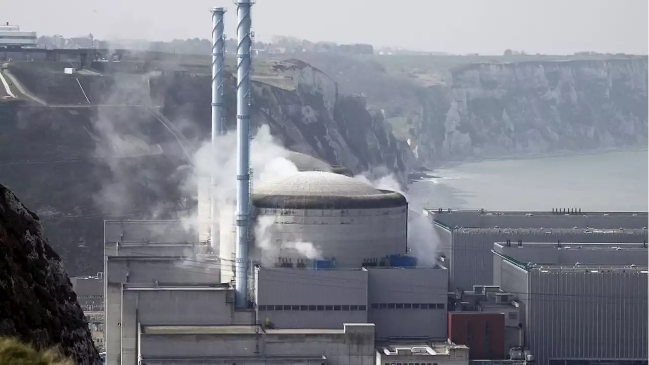 Loi d'accélération du nucléaire : 'Un ensemble de questions vient percuter cette volonté du gouvernement de relancer le parc', selon un avocat spécialiste