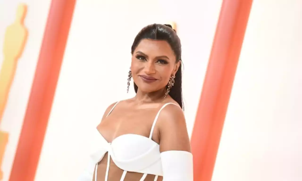 Mindy Kaling's daring white gown at 2023 Oscars breaks the internet