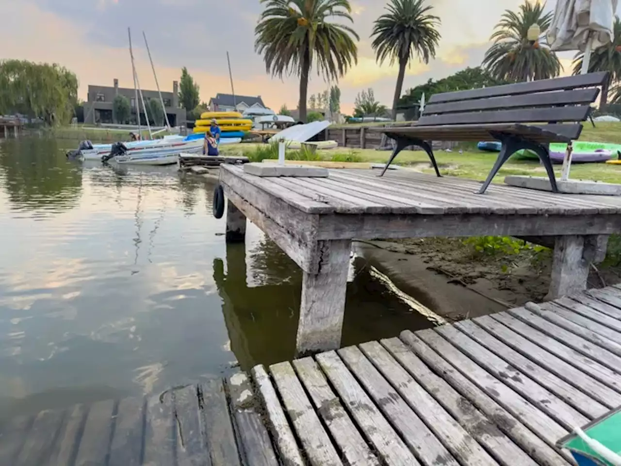 Nordelta: por la ola de calor, el nivel del agua del lago central ya se encuentra 40 cm por debajo de su valor normal