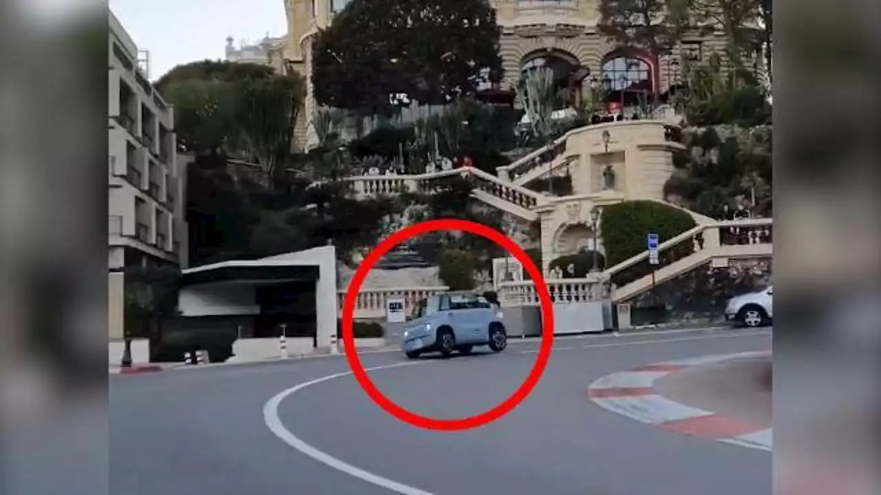 Corrono sulla pista di Montecarlo come in F1 ma con una minicar: escono illesi dall'incidente da paura