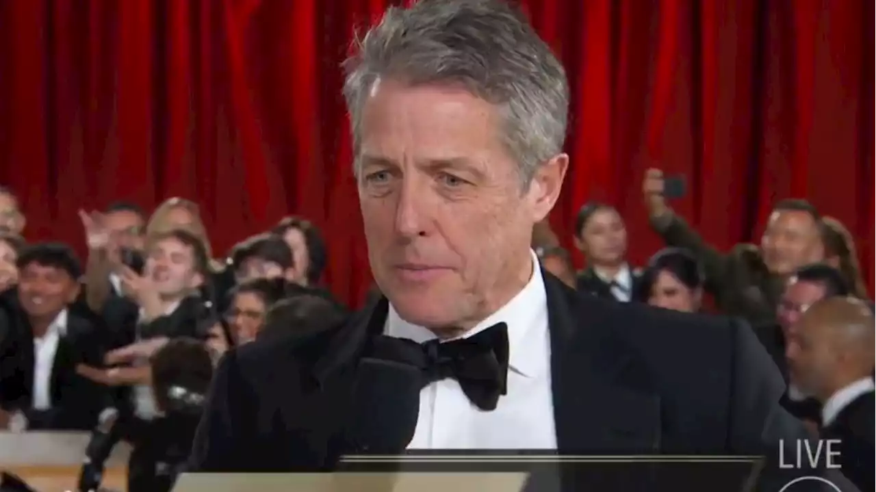 La séquence « malaise » des Oscars, c’est celle-ci avec Hugh Grant