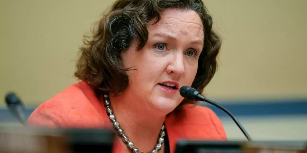 Silicon Valley Bank crash: Rep. Katie Porter blames rising interest rates, and raises oversight questions